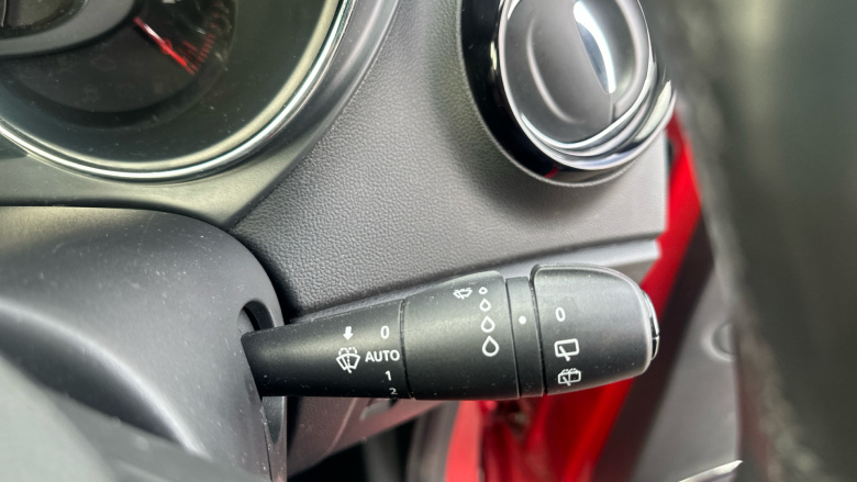 Renault Captur 1.2 TCE Dynamique S Nav 5dr Petrol Hatchback